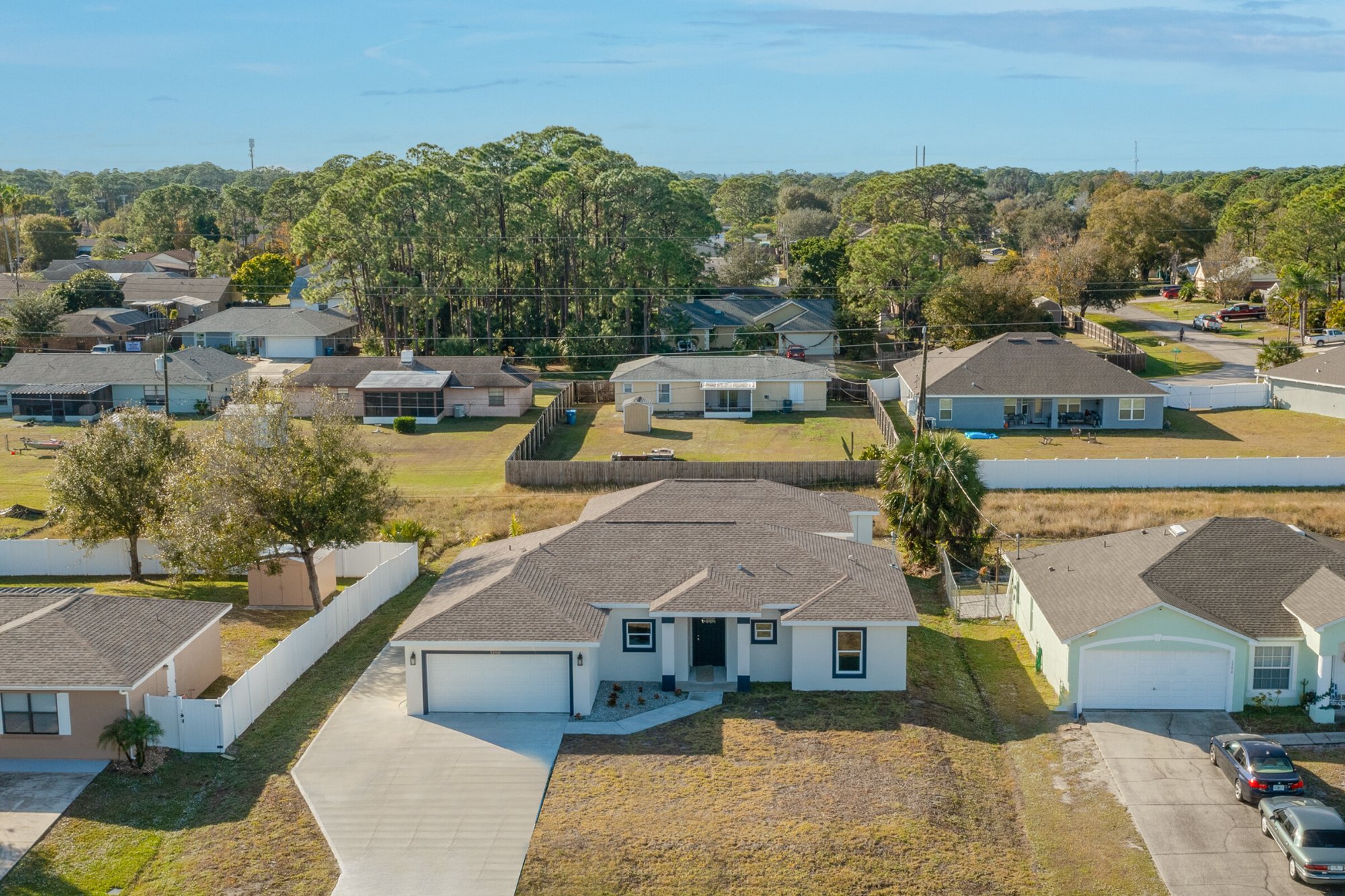 1380 Elmira - Aerial 5